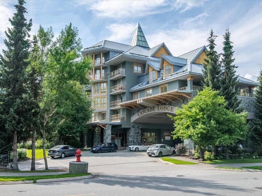 Cascade Lodge Premium Suite, With Pool & Hot Tub Whistler Eksteriør bilde