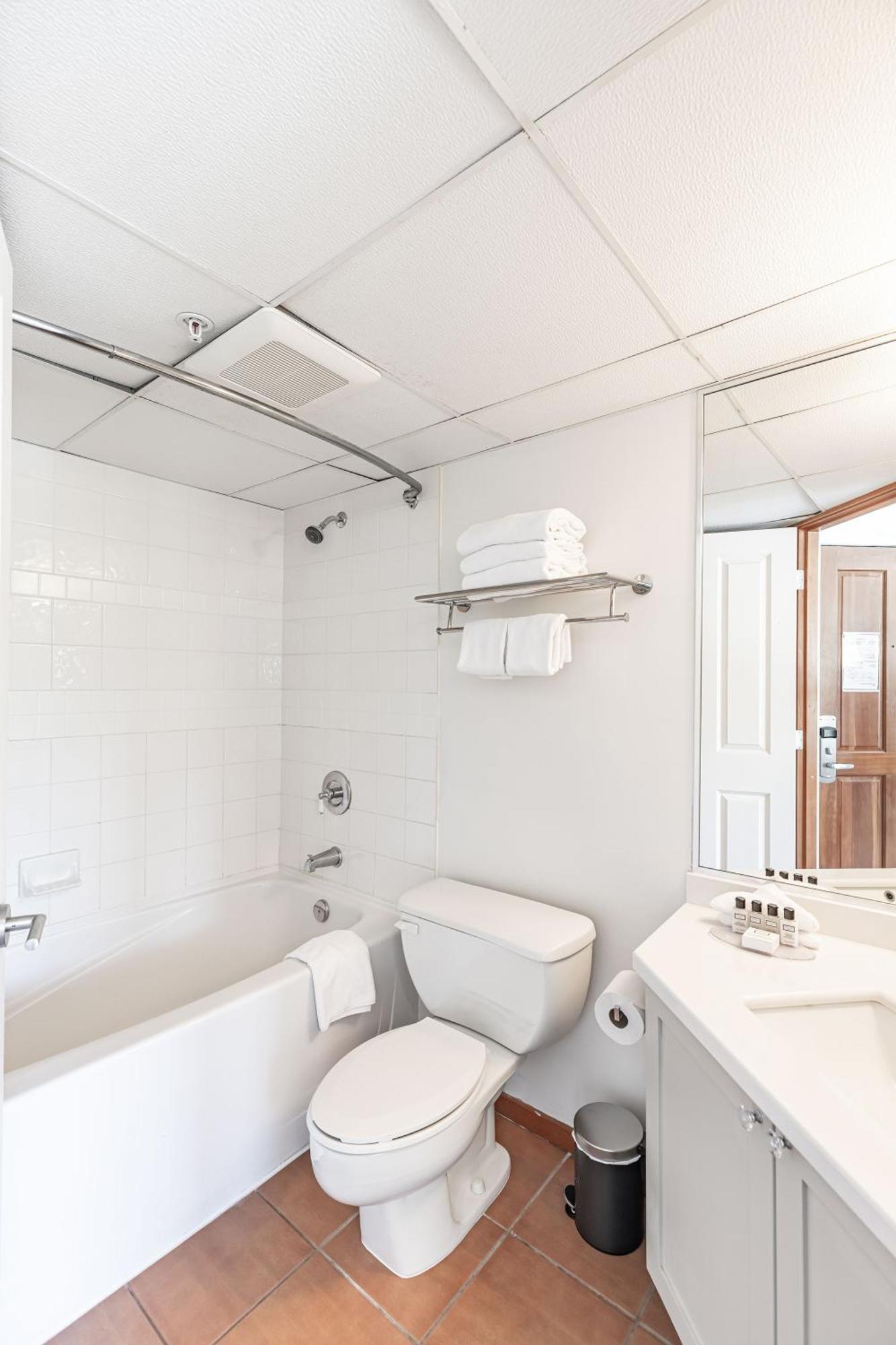 Cascade Lodge Premium Suite, With Pool & Hot Tub Whistler Eksteriør bilde