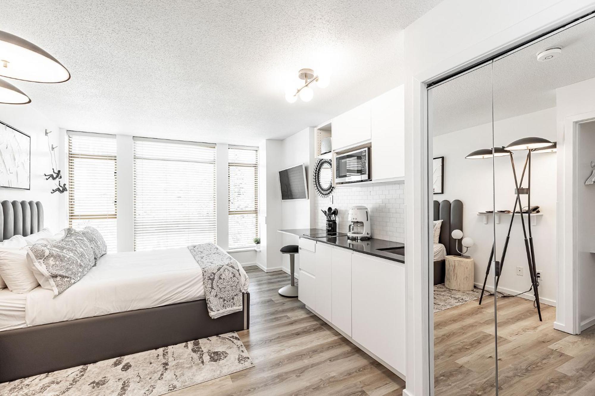 Cascade Lodge Premium Suite, With Pool & Hot Tub Whistler Eksteriør bilde
